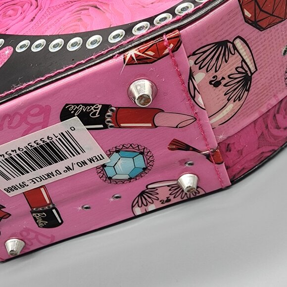 Barbie Double Handled Heart-Shaped Vanity Case with Mirror - Pink Beauty Makeup - Picture 7 of 10
